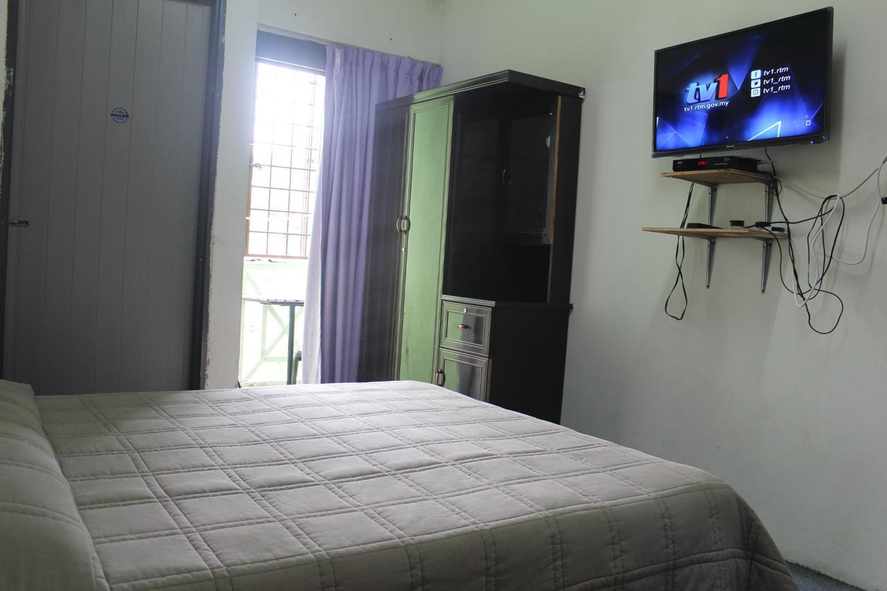 Netasha Holiday Inn Tanah Rata Exterior foto