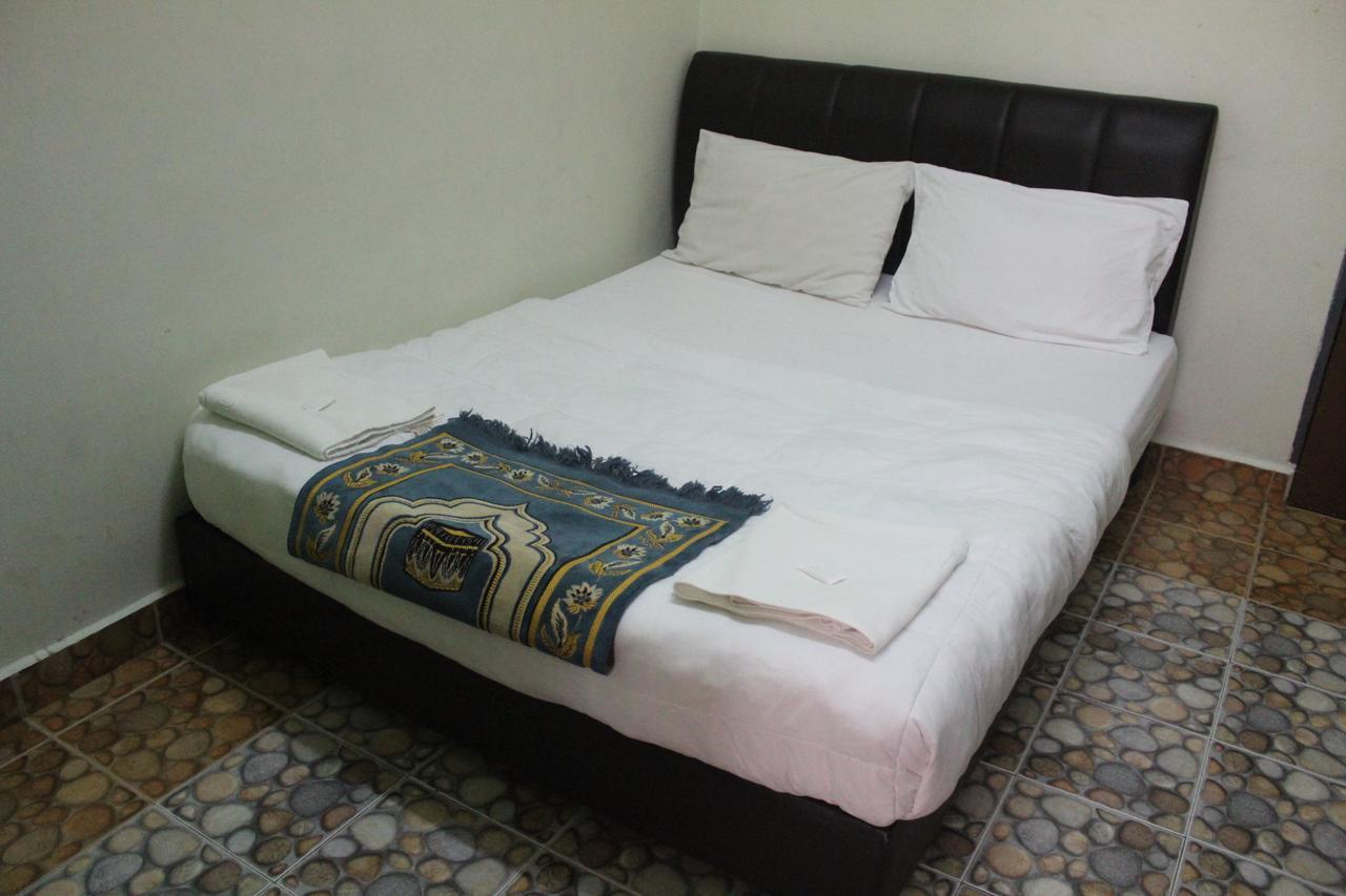 Netasha Holiday Inn Tanah Rata Exterior foto
